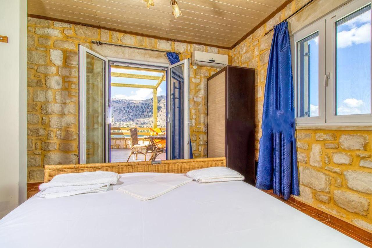 Lake Villas II Mourion  Экстерьер фото